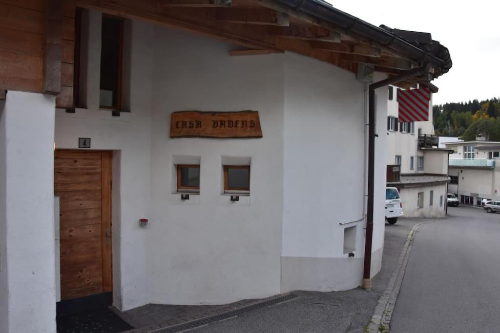 Private Apartment With Parking Spot In The Center Флімс Екстер'єр фото